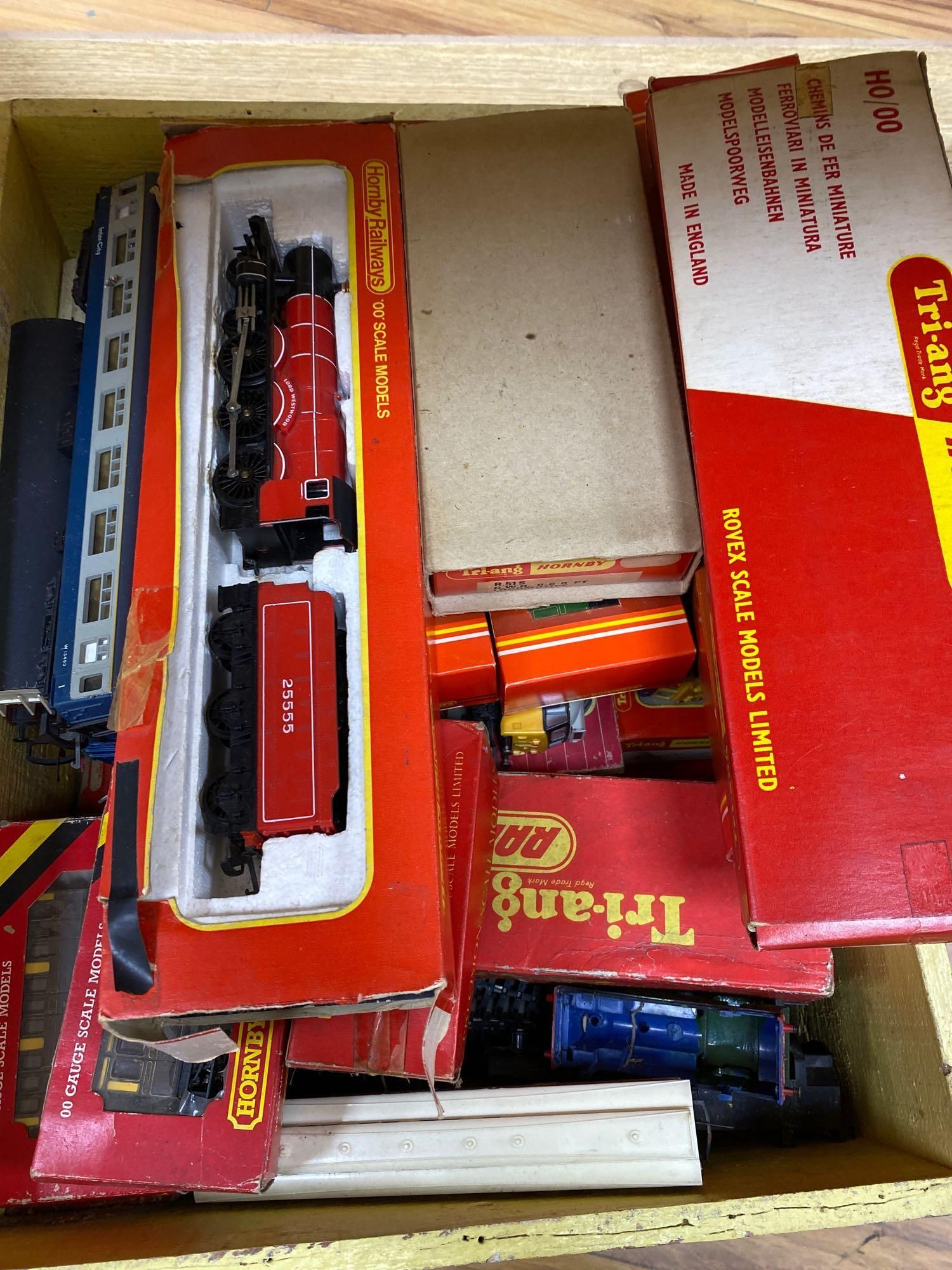 Hornby Railways, Tri-Ang Hornby and others, locomotives, rolling stock, accessories, etc., some boxed